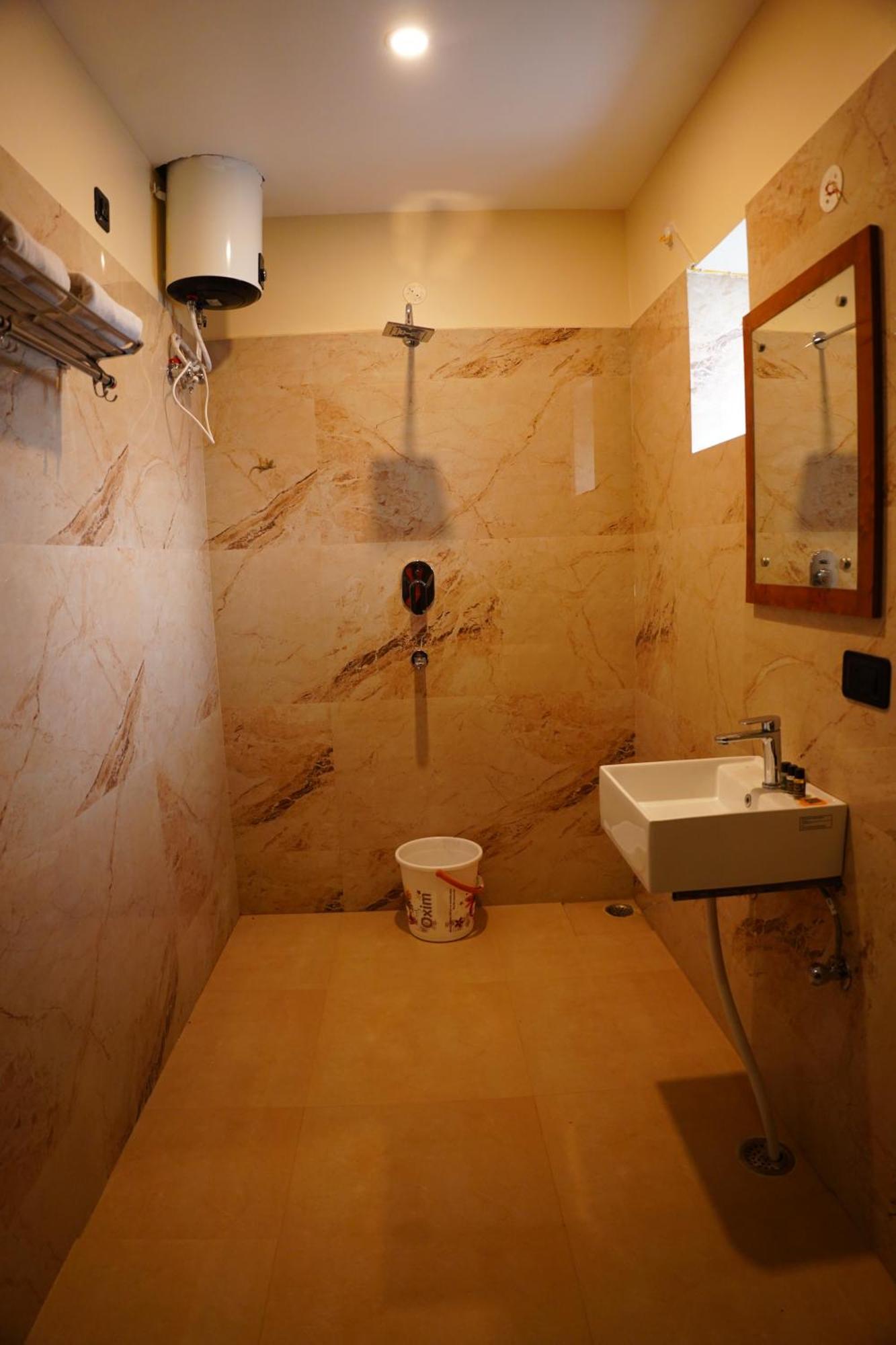 Hotel The Marutinandan Grand Deoghar Zewnętrze zdjęcie
