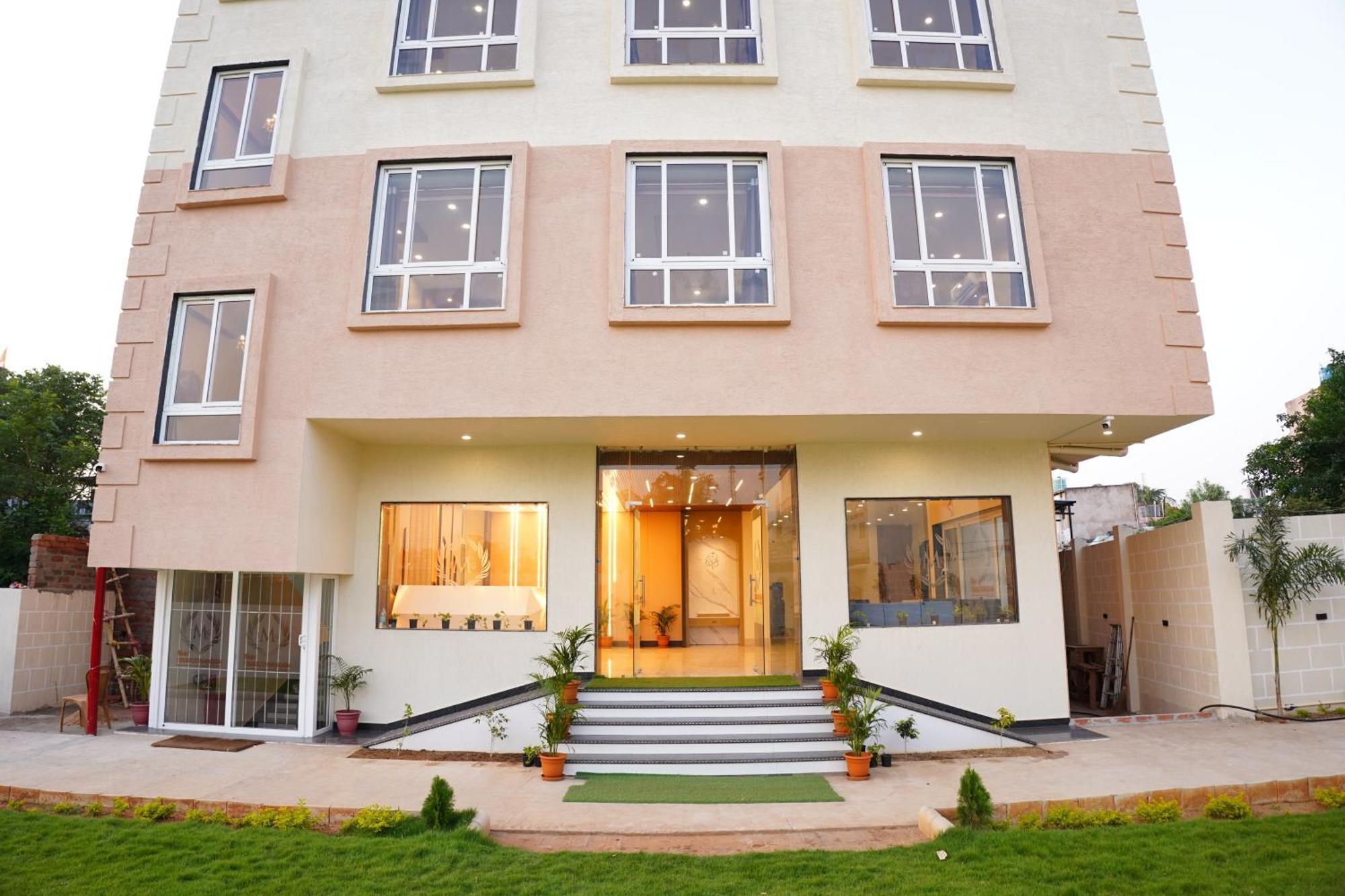 Hotel The Marutinandan Grand Deoghar Zewnętrze zdjęcie