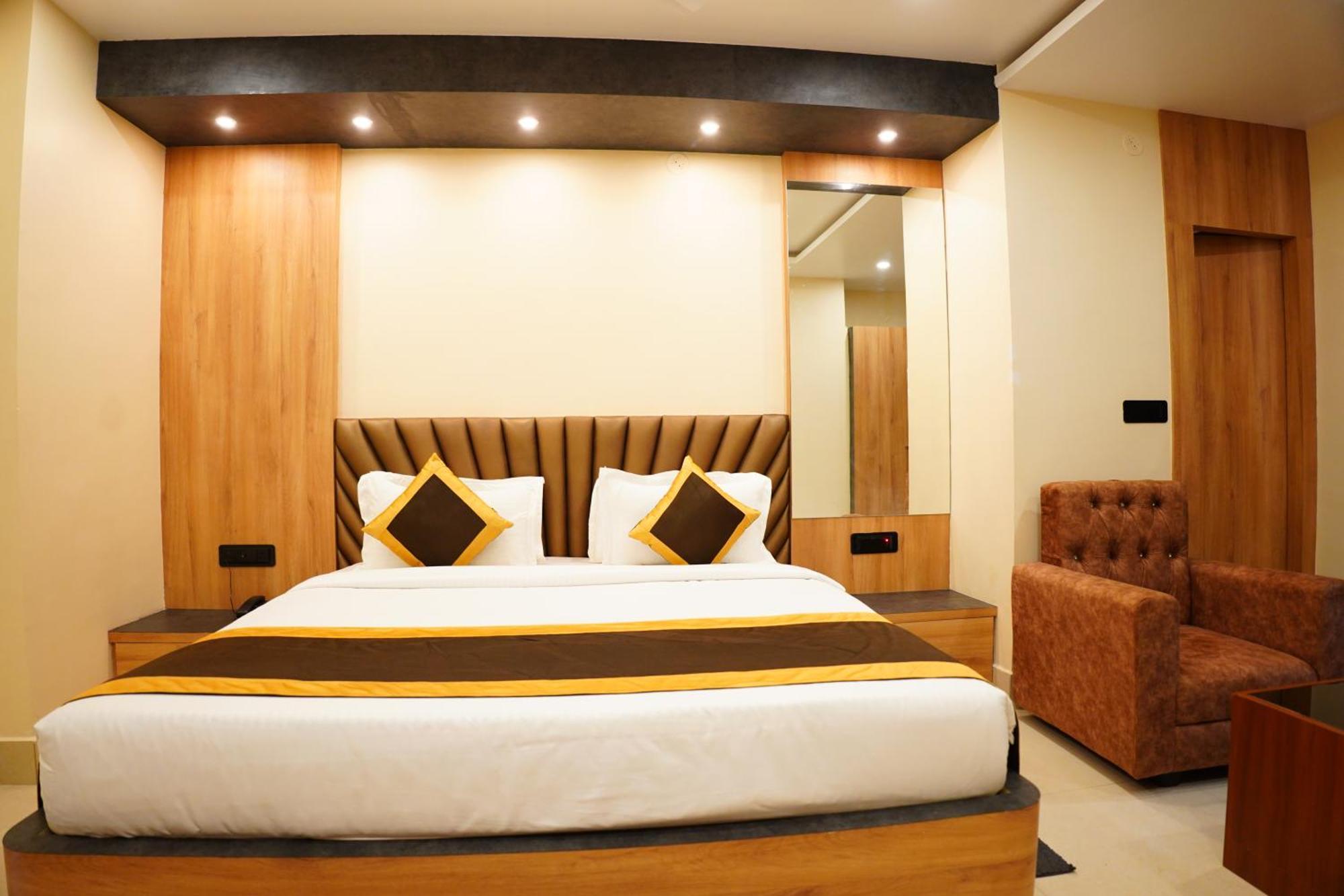 Hotel The Marutinandan Grand Deoghar Zewnętrze zdjęcie